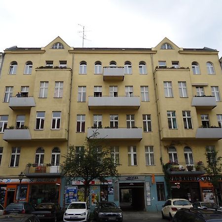 Hotel Transit Berlín Exterior foto