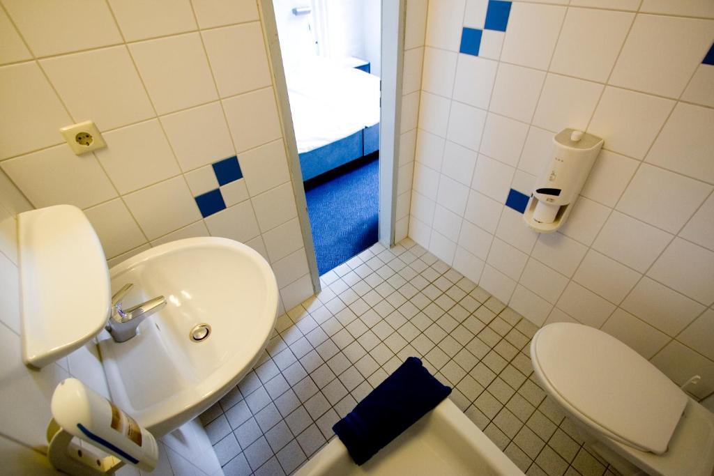Hotel Transit Berlín Habitación foto