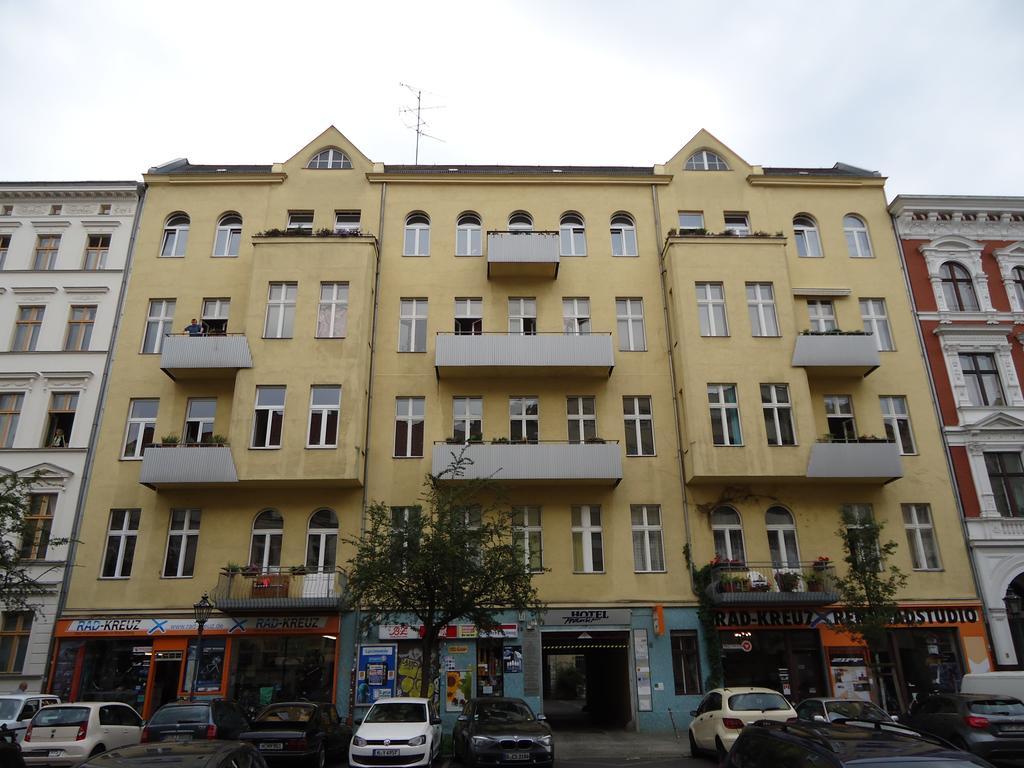 Hotel Transit Berlín Exterior foto