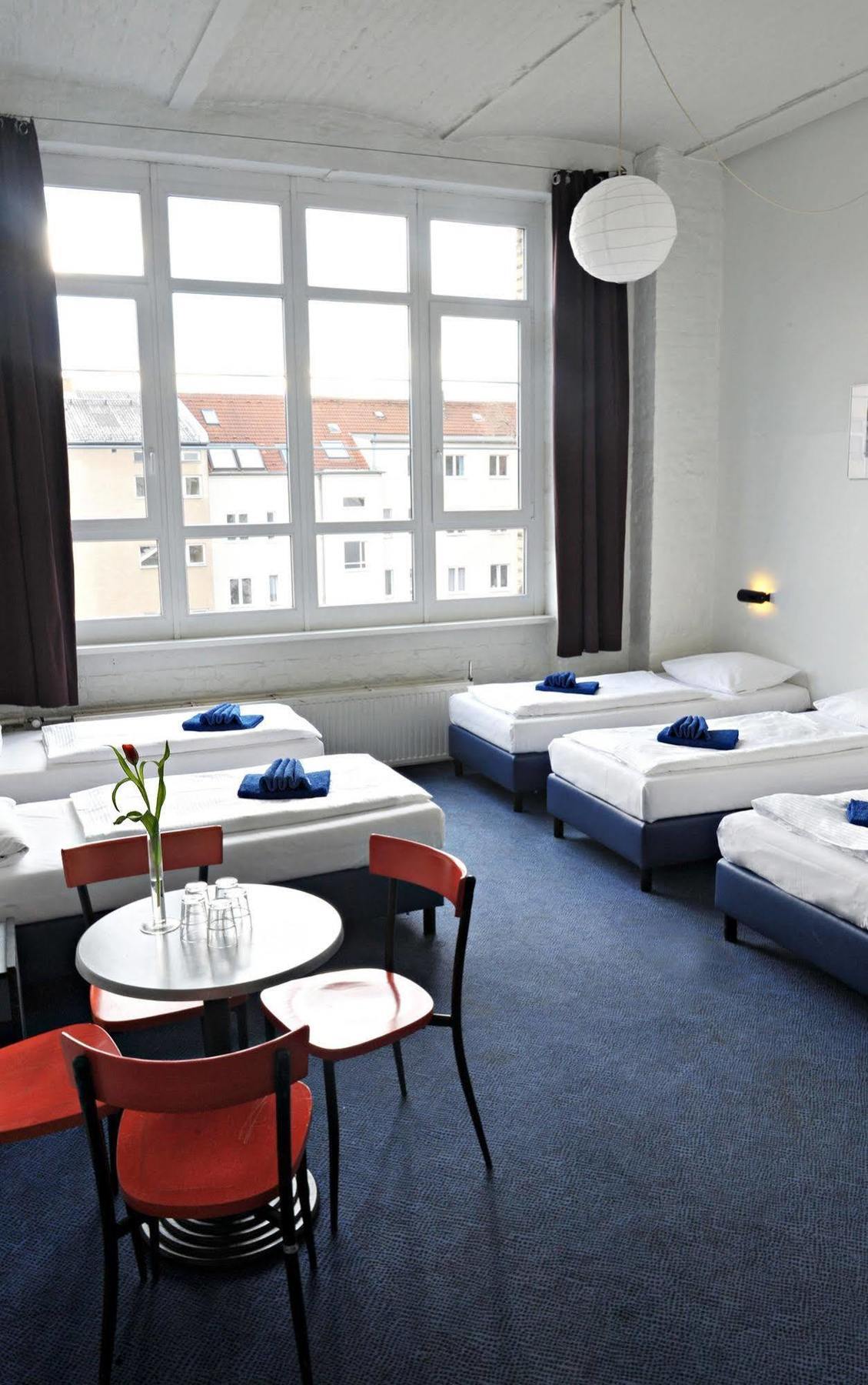 Hotel Transit Berlín Exterior foto